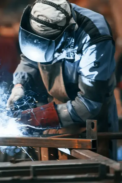 Lasser last metalen object