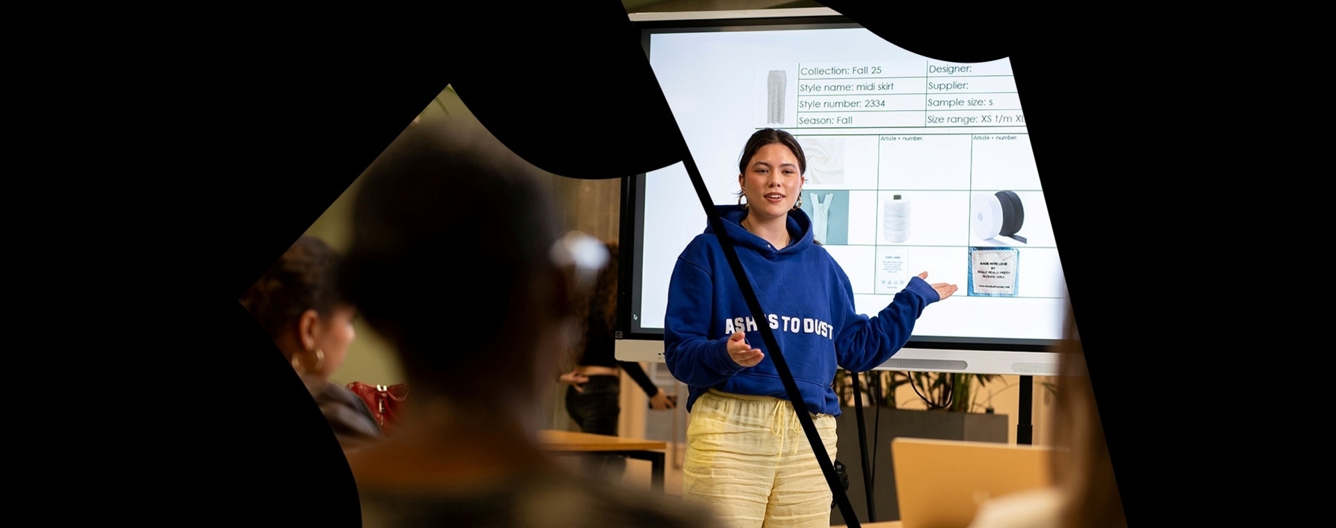 Student Fashion houdt een presentatie voor de klas