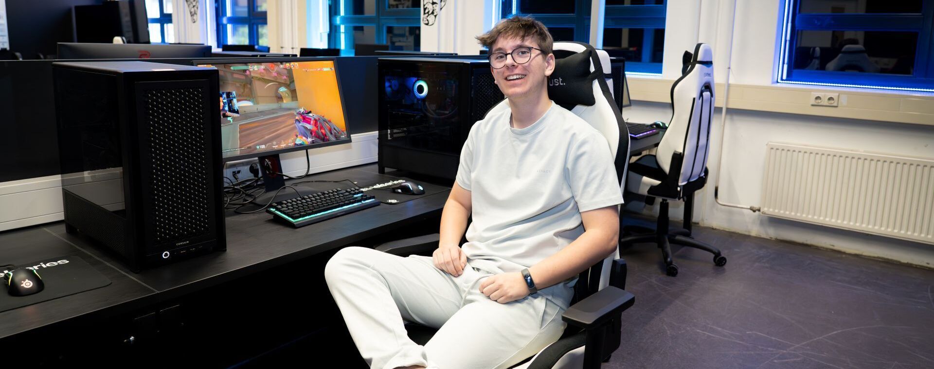 Student Jort vertelt over zijn opleiding Esports, Game & Event Manager