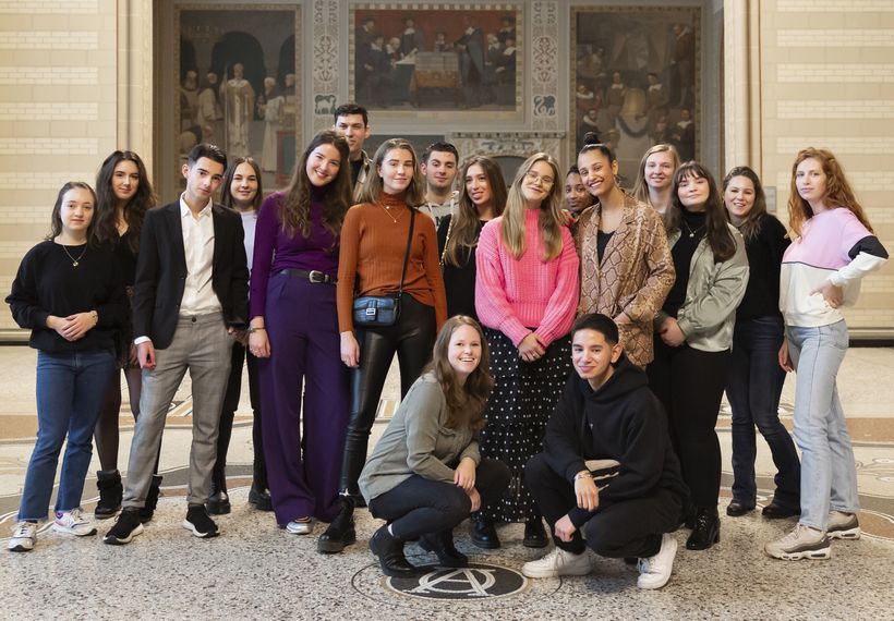 Studenten aan de slag in Rijksmuseum